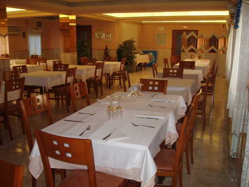Hotel Buenos Aires Villafría de Burgos Εξωτερικό φωτογραφία